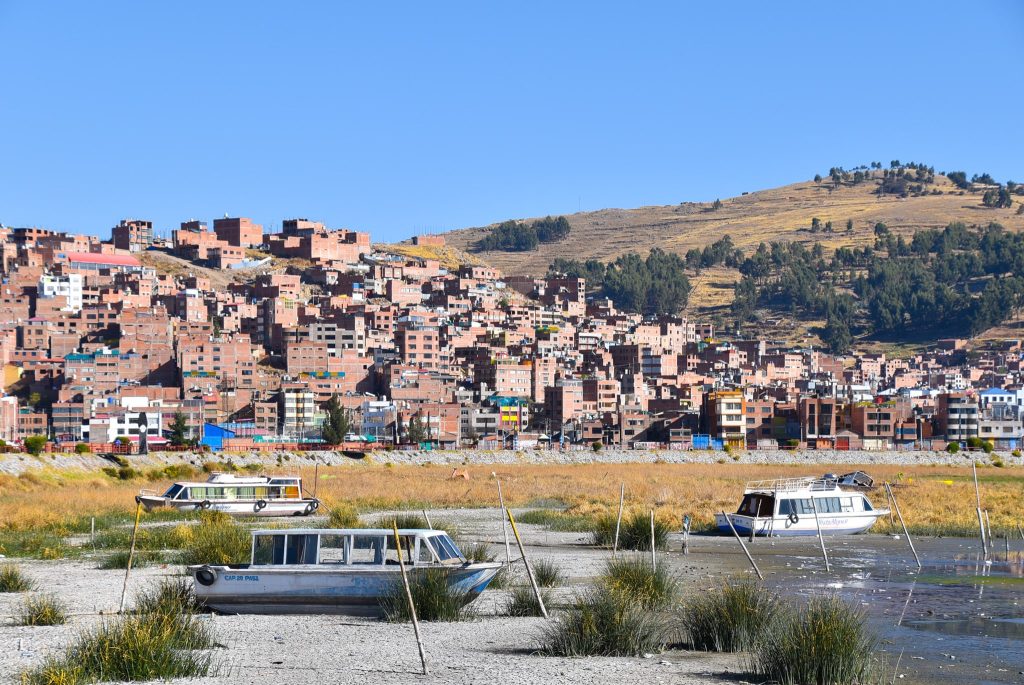 Puno, orașul de pe malul lacului Titicaca