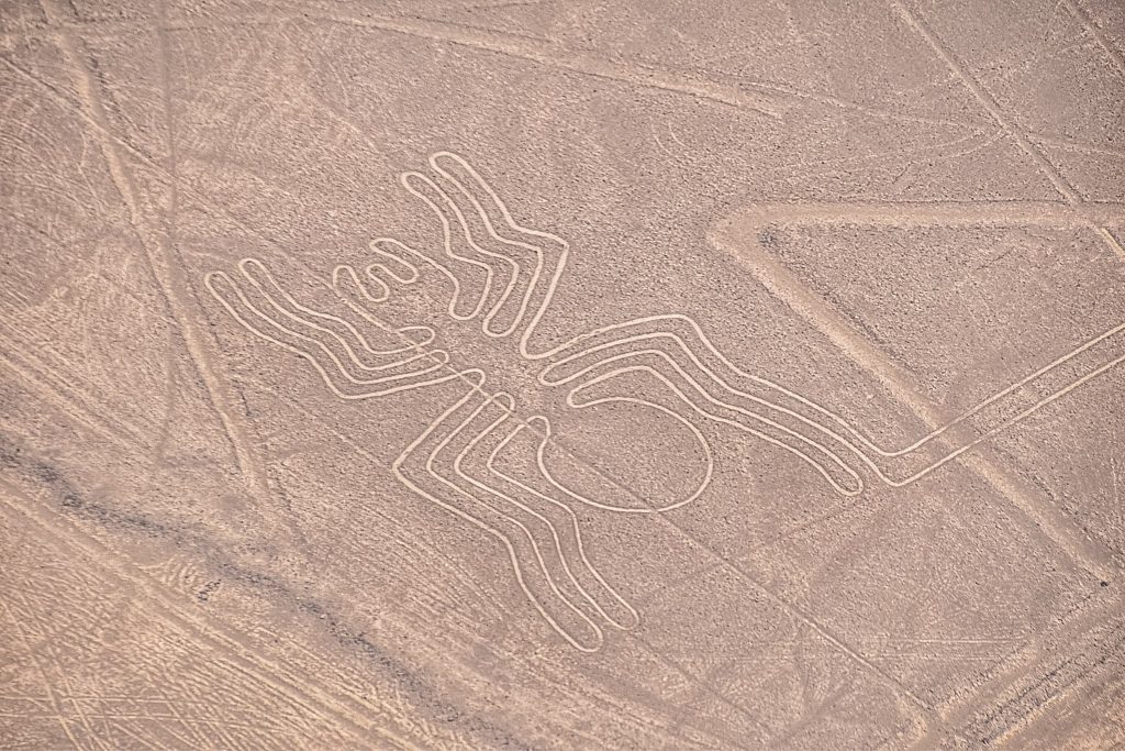 Liniile de la Nazca, Peru