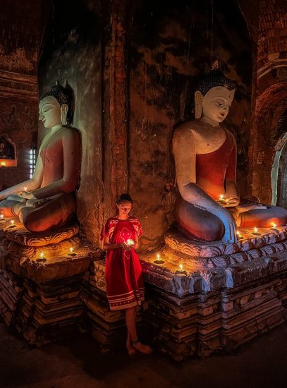 Poze artistice în temple închise